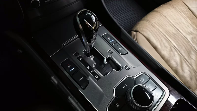 Hyundai Equus