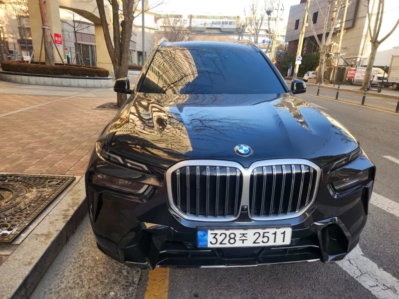 BMW X7