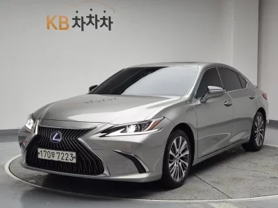 Lexus ES300h