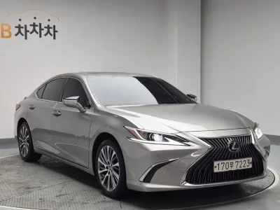 Lexus ES300h
