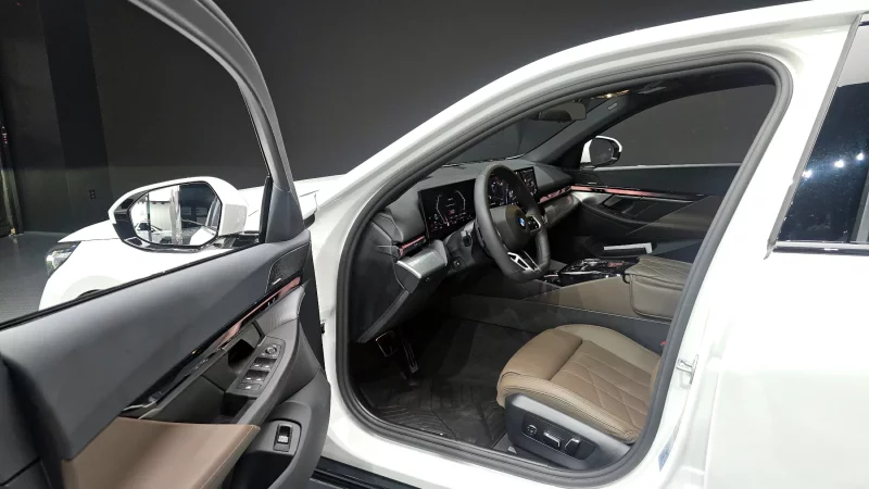 BMW 5-Series