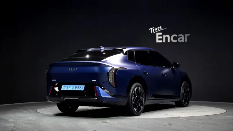 Kia EV4