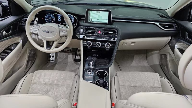 Genesis G70