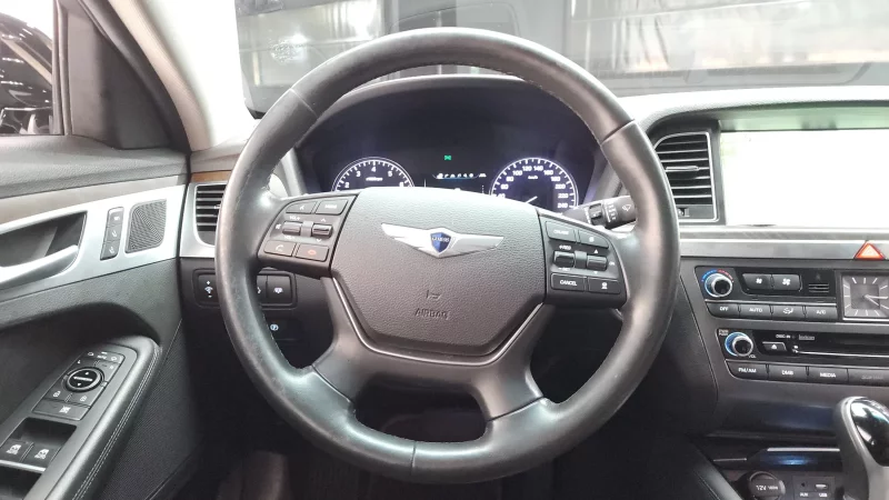 Hyundai Genesis