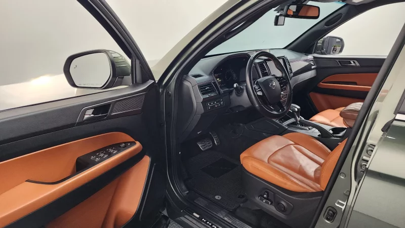 SsangYong Rexton Sports Khan