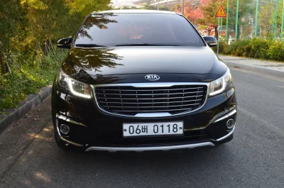 Kia Carnival