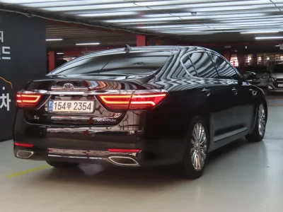 Kia K9