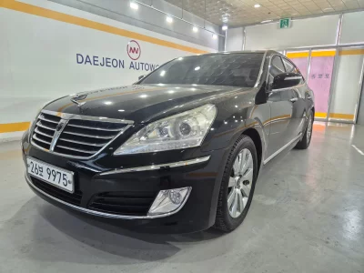 Hyundai Equus