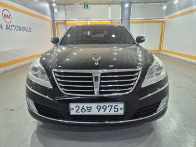 Hyundai Equus