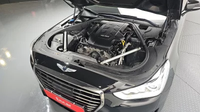 Genesis EQ900