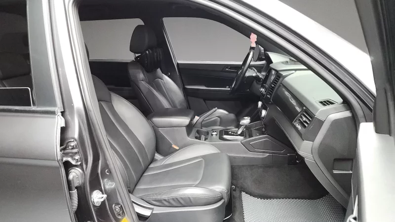 SsangYong Rexton Sports