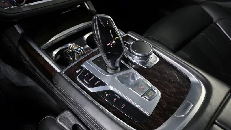 BMW 7-Series