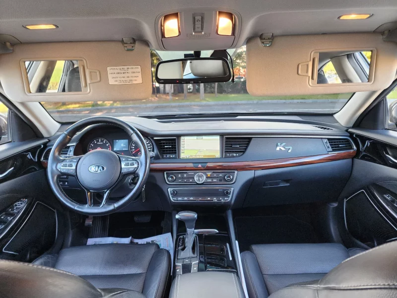 Kia K7