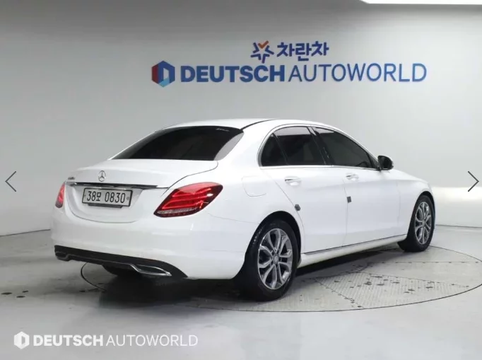 Mercedes-Benz C-Class