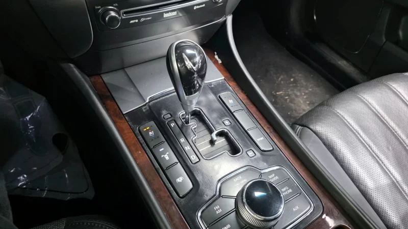 Hyundai Equus