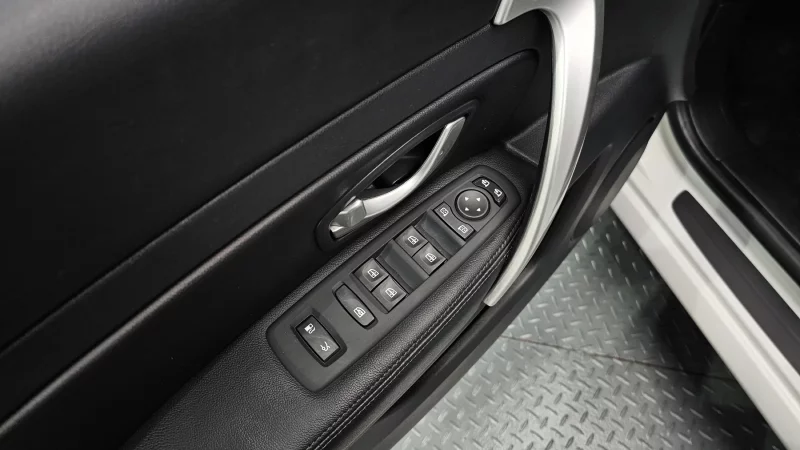 Renault Samsung SM5