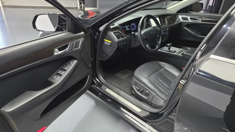 Genesis G80