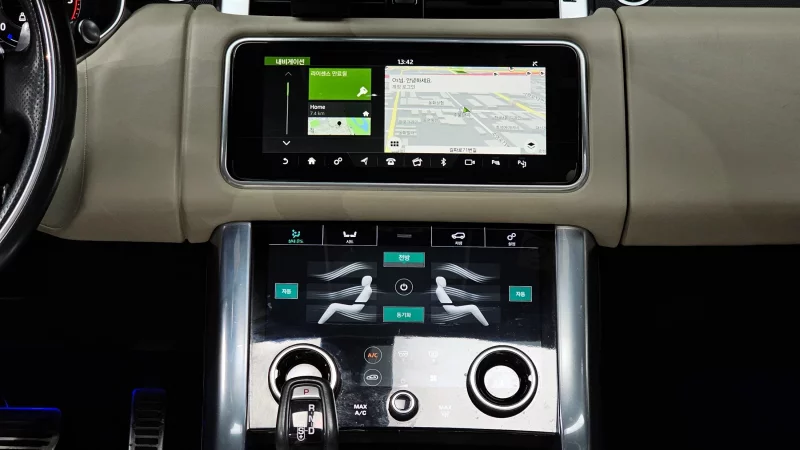 Land Rover RANGE ROVER SPORT