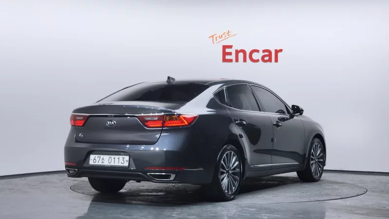 Kia K7