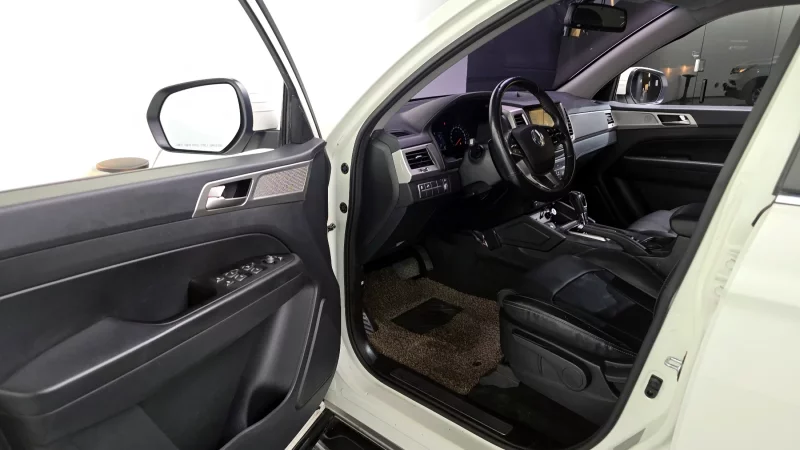 SsangYong Rexton Sports