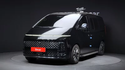 Hyundai Staria