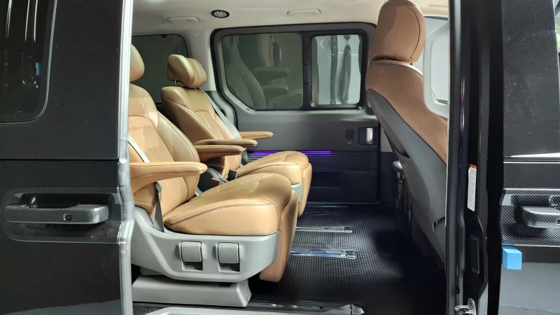 Hyundai Staria
