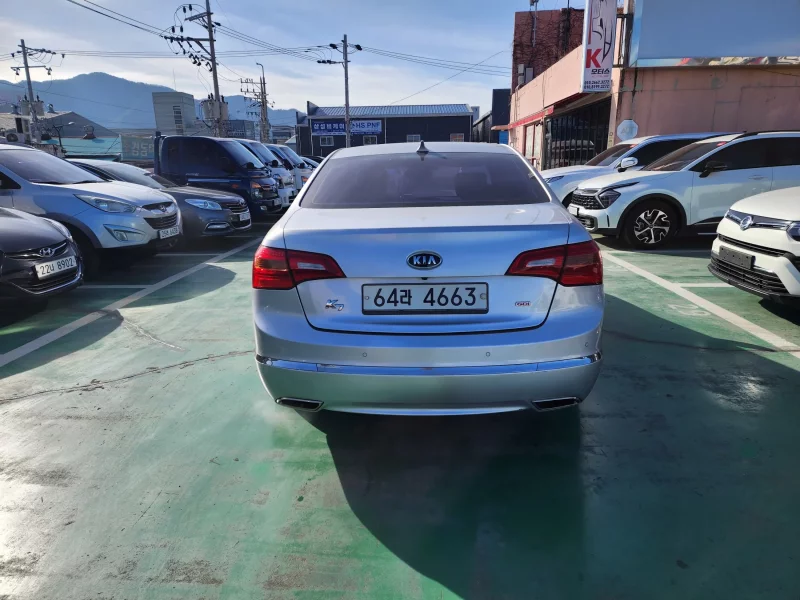 Kia K7