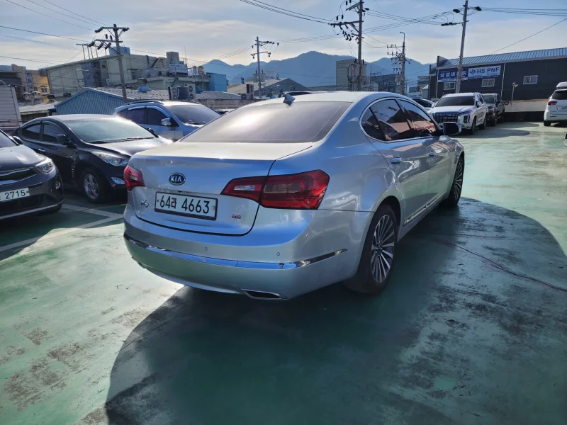 Kia K7