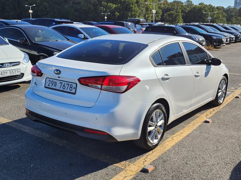 Kia K3