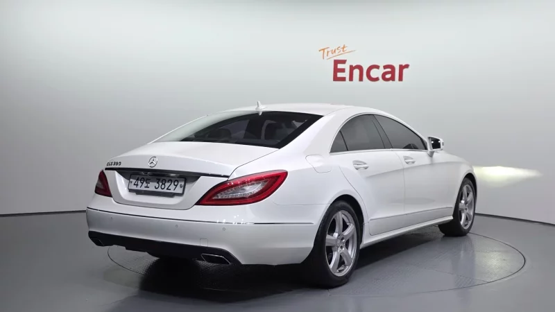 Mercedes-Benz CLS-Class