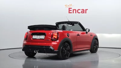 MINI Cooper Convertible