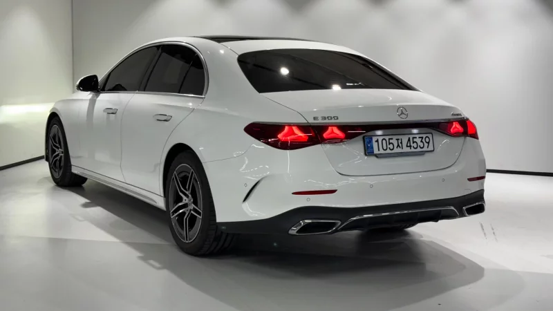 Mercedes-Benz E-Class