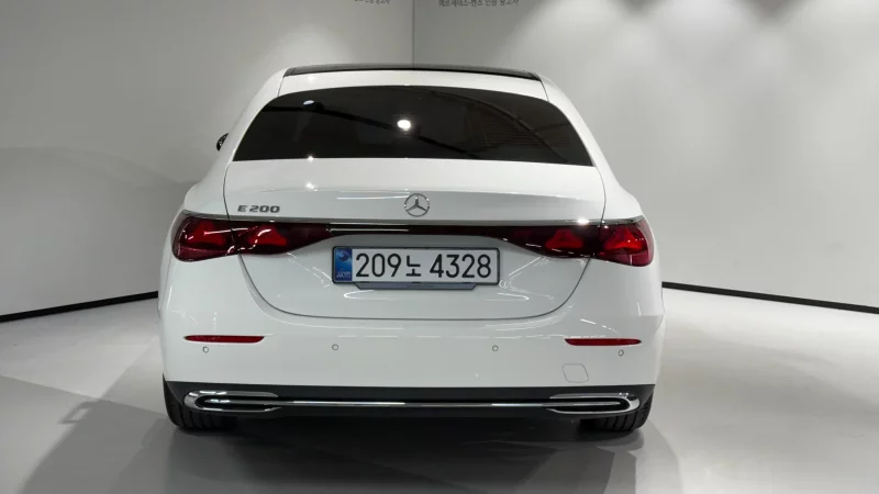 Mercedes-Benz E-Class