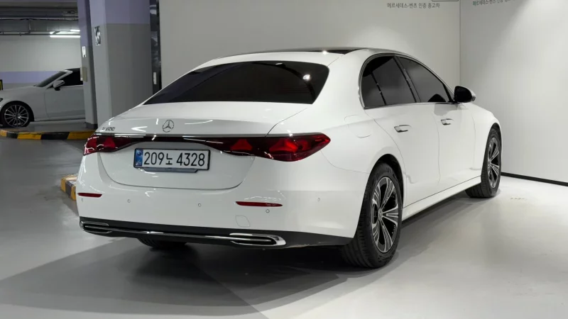 Mercedes-Benz E-Class