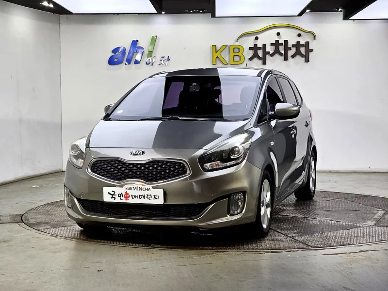 Kia Carens