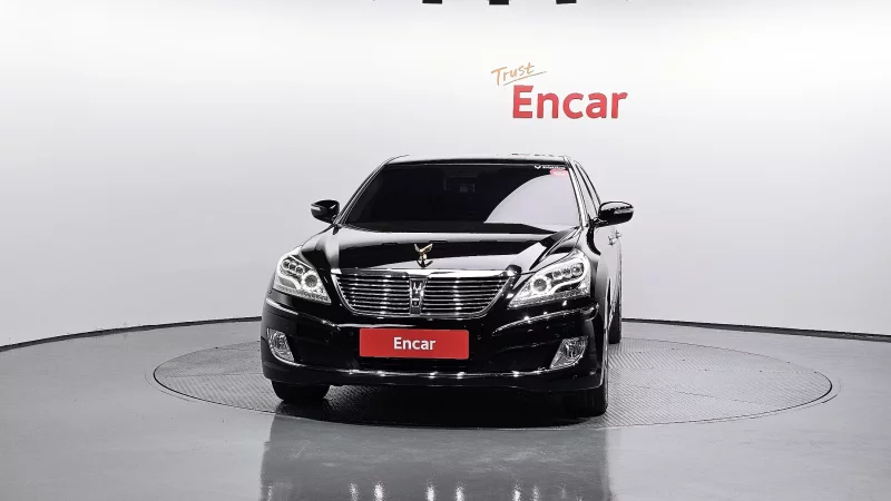 Hyundai Equus