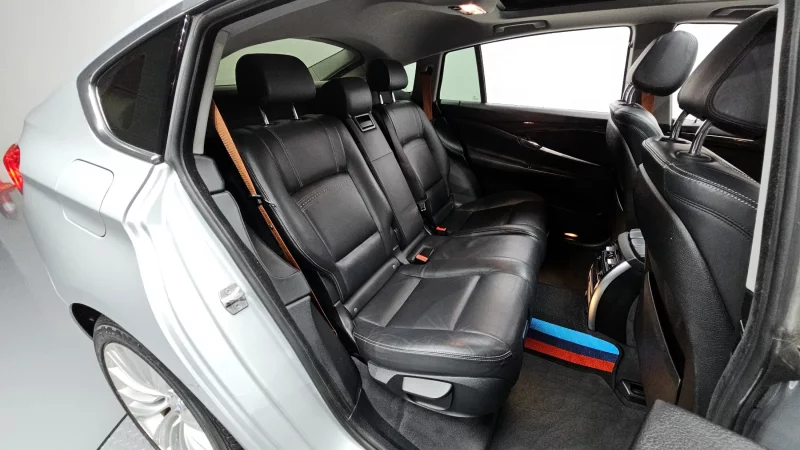 BMW 5-Series Gran Turismo