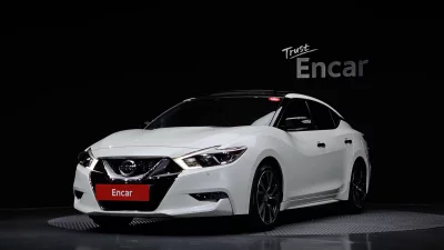 Nissan MAXIMA