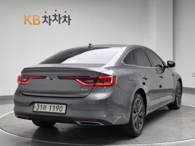 Renault Samsung SM6