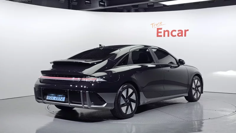 Hyundai Ioniq 6