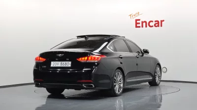 Hyundai Genesis