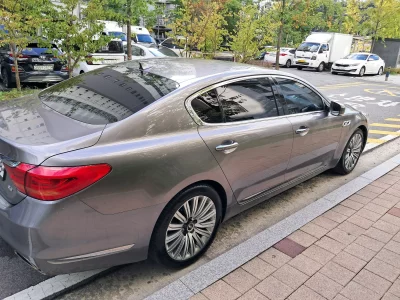 Kia K9
