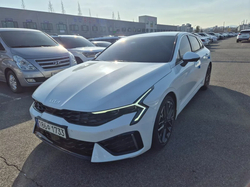 Kia K5