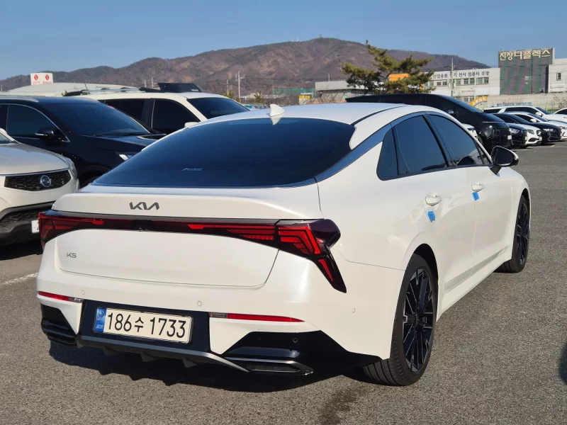 Kia K5