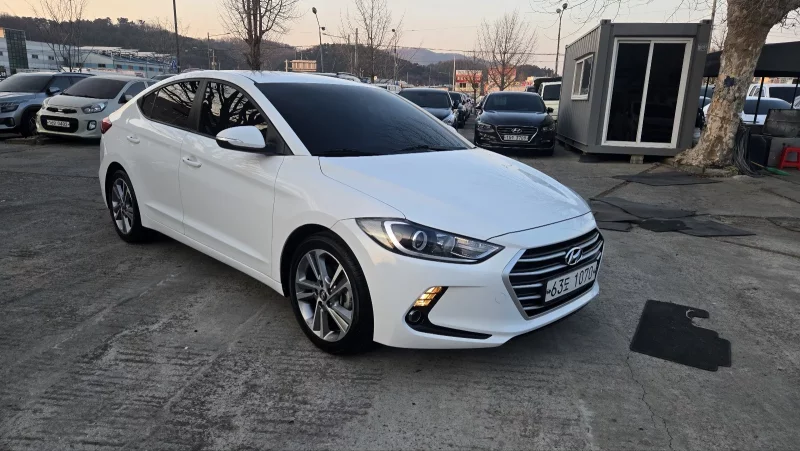Hyundai AVANTE