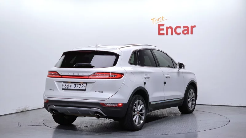 Lincoln MKC