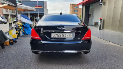Genesis EQ900