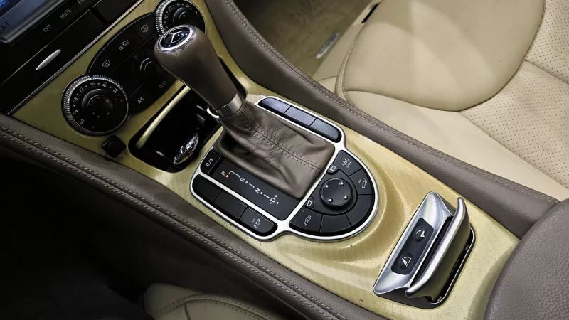 Mercedes-Benz SL-Class