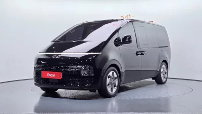 Hyundai Staria