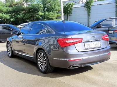Kia K7